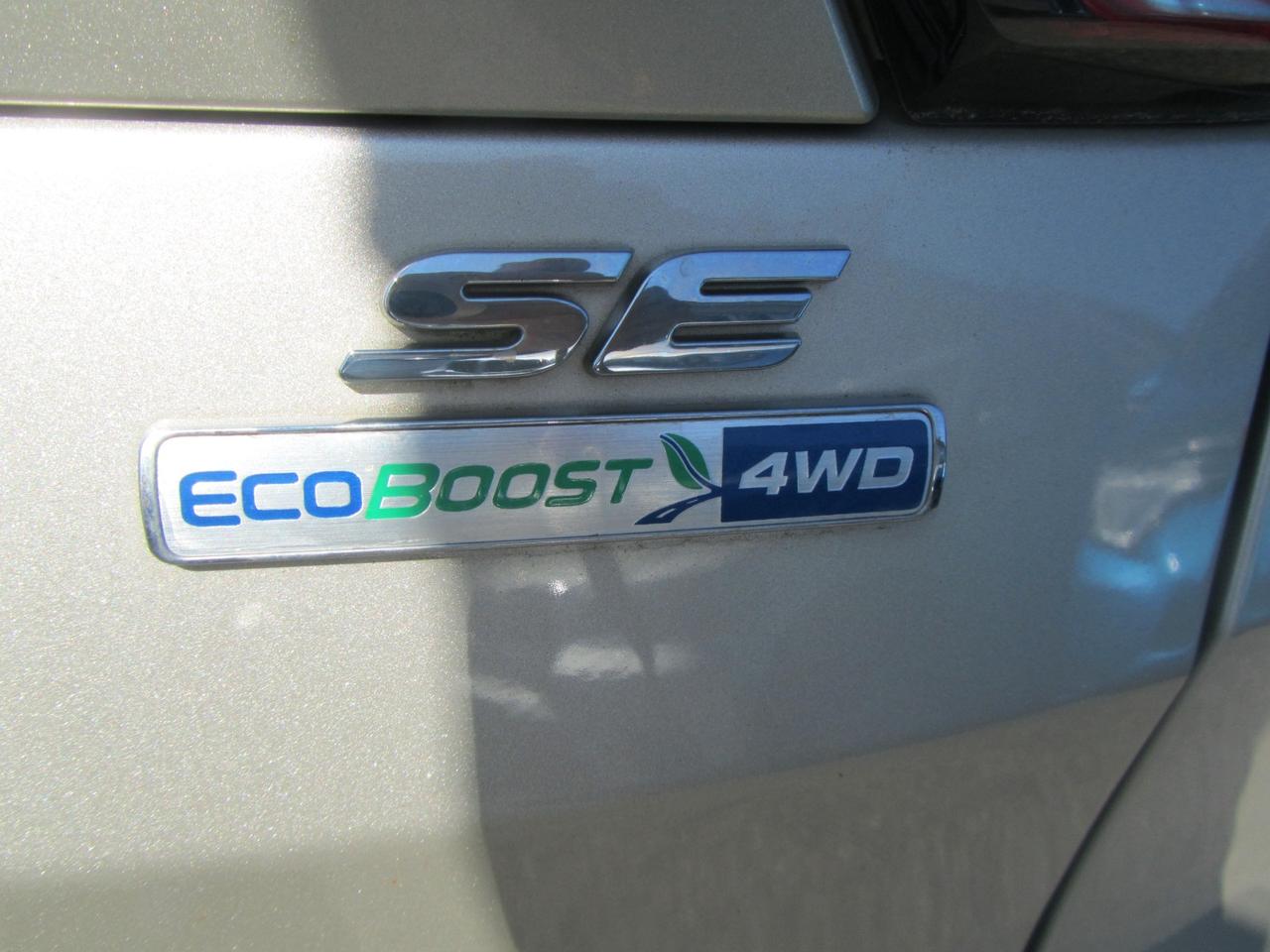 2017 Ford Escape SE 4WD Photo