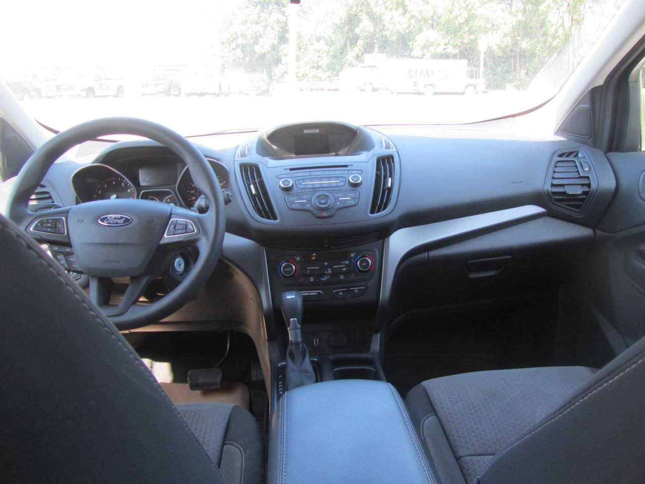2017 Ford Escape SE 4WD Photo