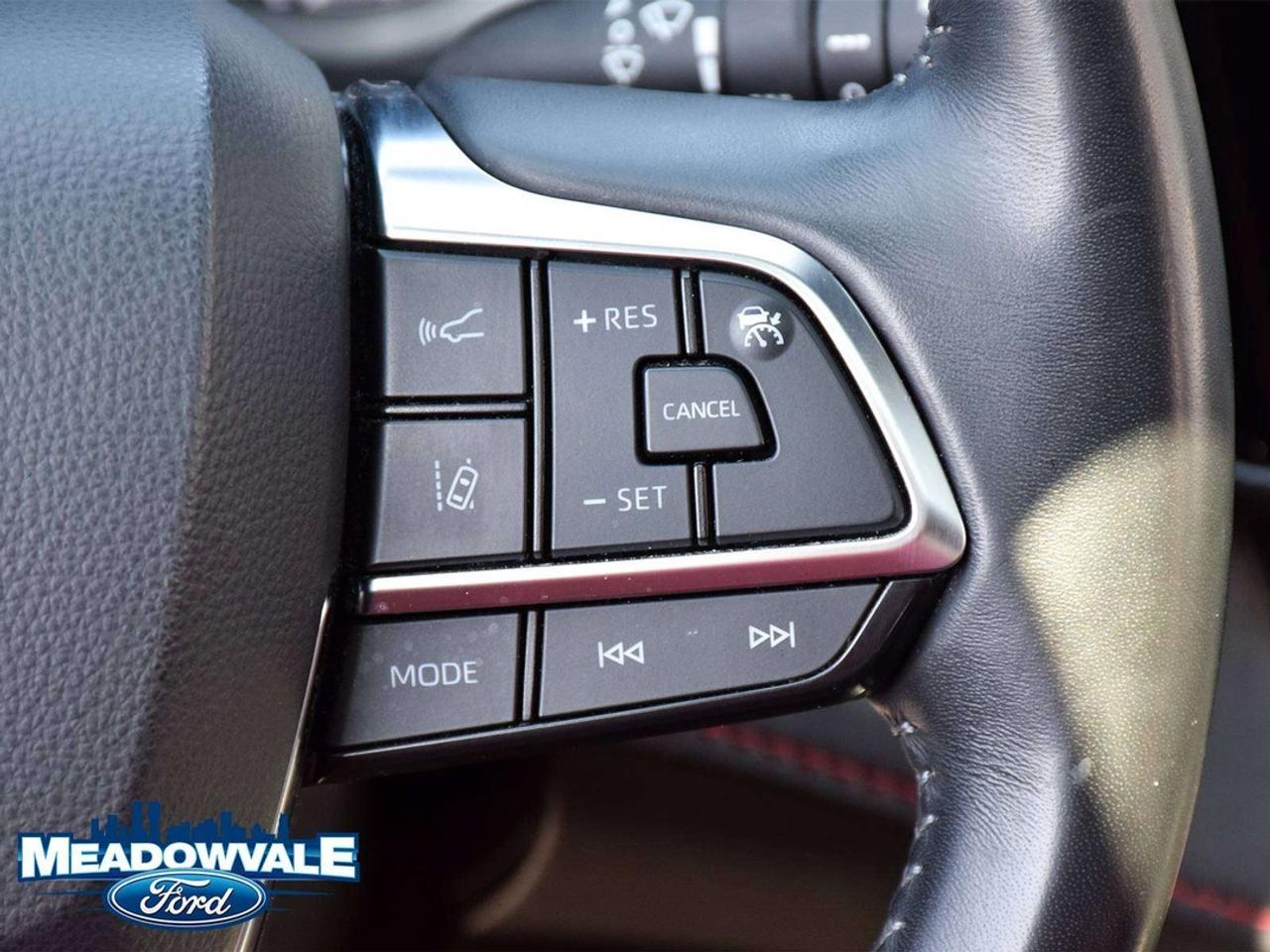 2021 Toyota Highlander XSE Photo