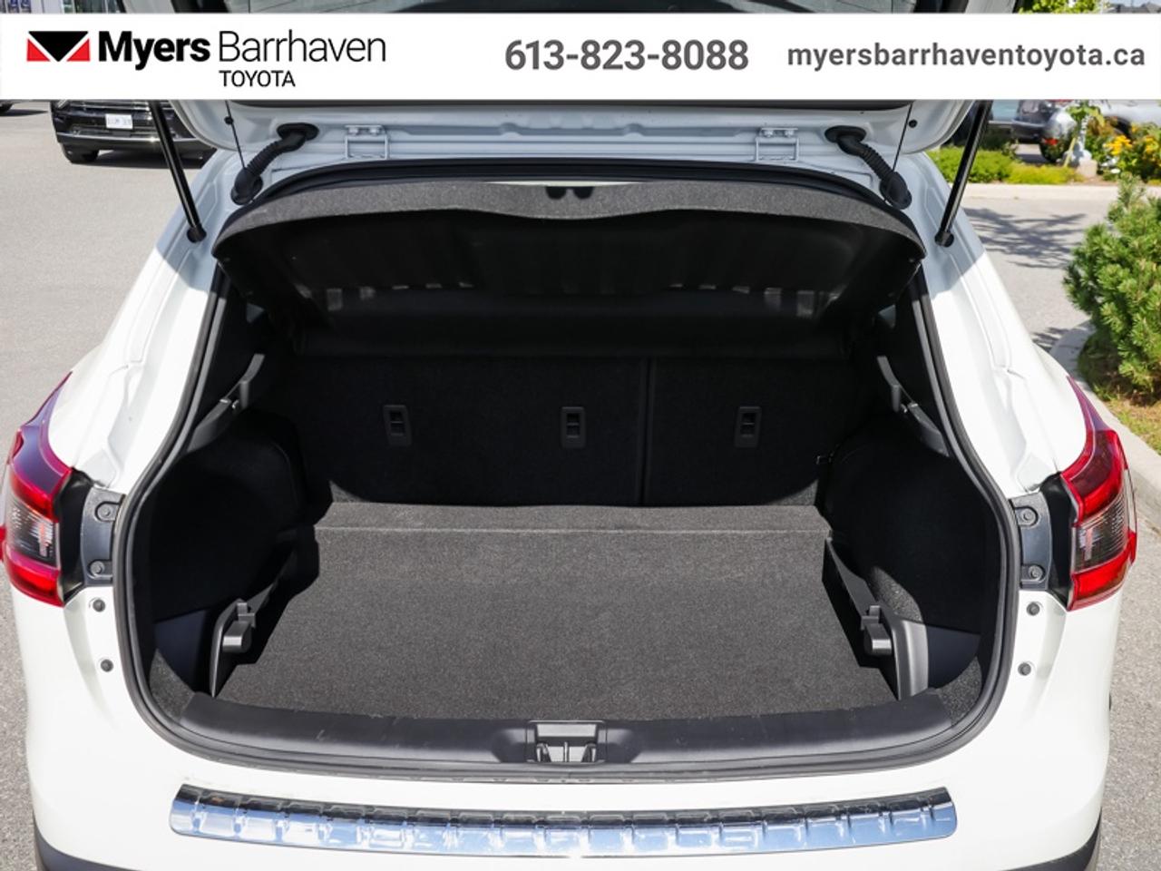 2023 Nissan Qashqai SV AWD  - Sunroof -  Heated Seats - $176 B/W Photo
