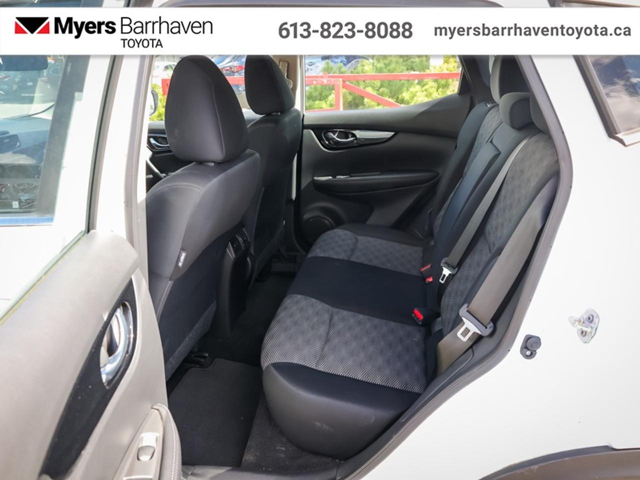 2023 Nissan Qashqai SV AWD  - Sunroof -  Heated Seats - $176 B/W Photo
