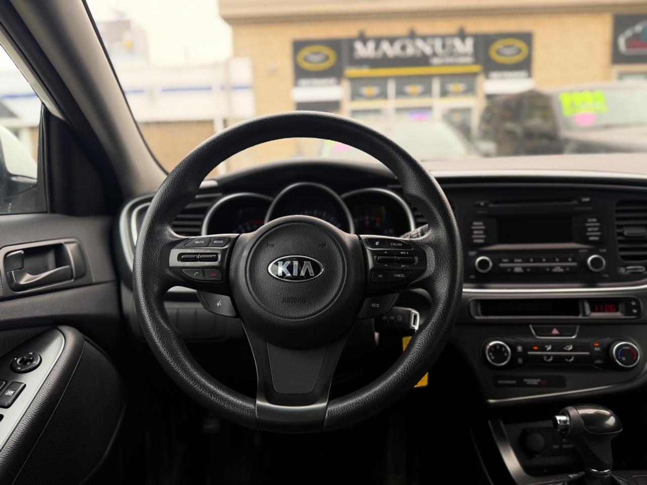 2015 Kia Optima LX - NO ACCIDENTS - ONE OWNER Photo