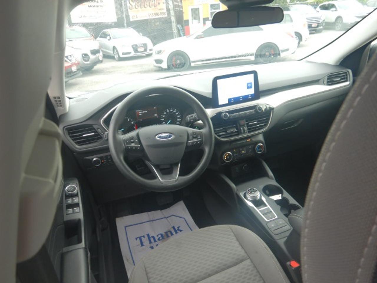 2021 Ford Escape SE Photo