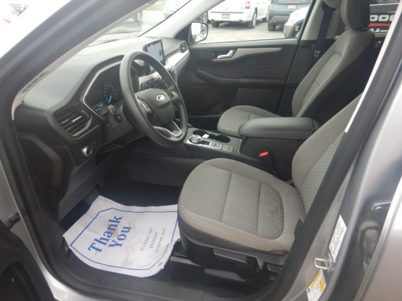 2021 Ford Escape SE Photo