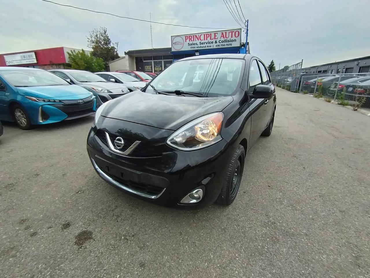 2016 Nissan Micra SV Photo