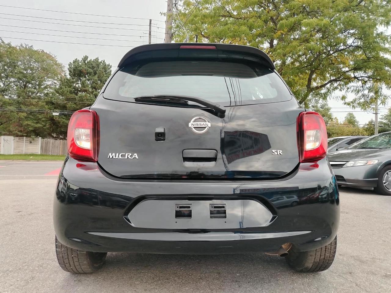 2016 Nissan Micra SV Photo