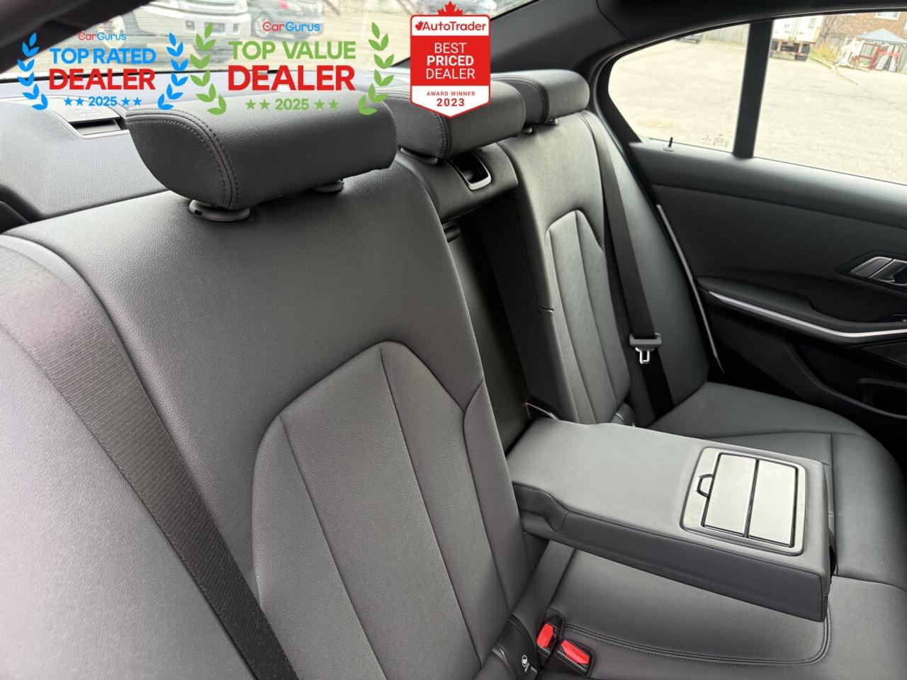 2020 BMW 3 Series 330i //M PKG | HARMAN KARDON | PANO | LOADED Photo