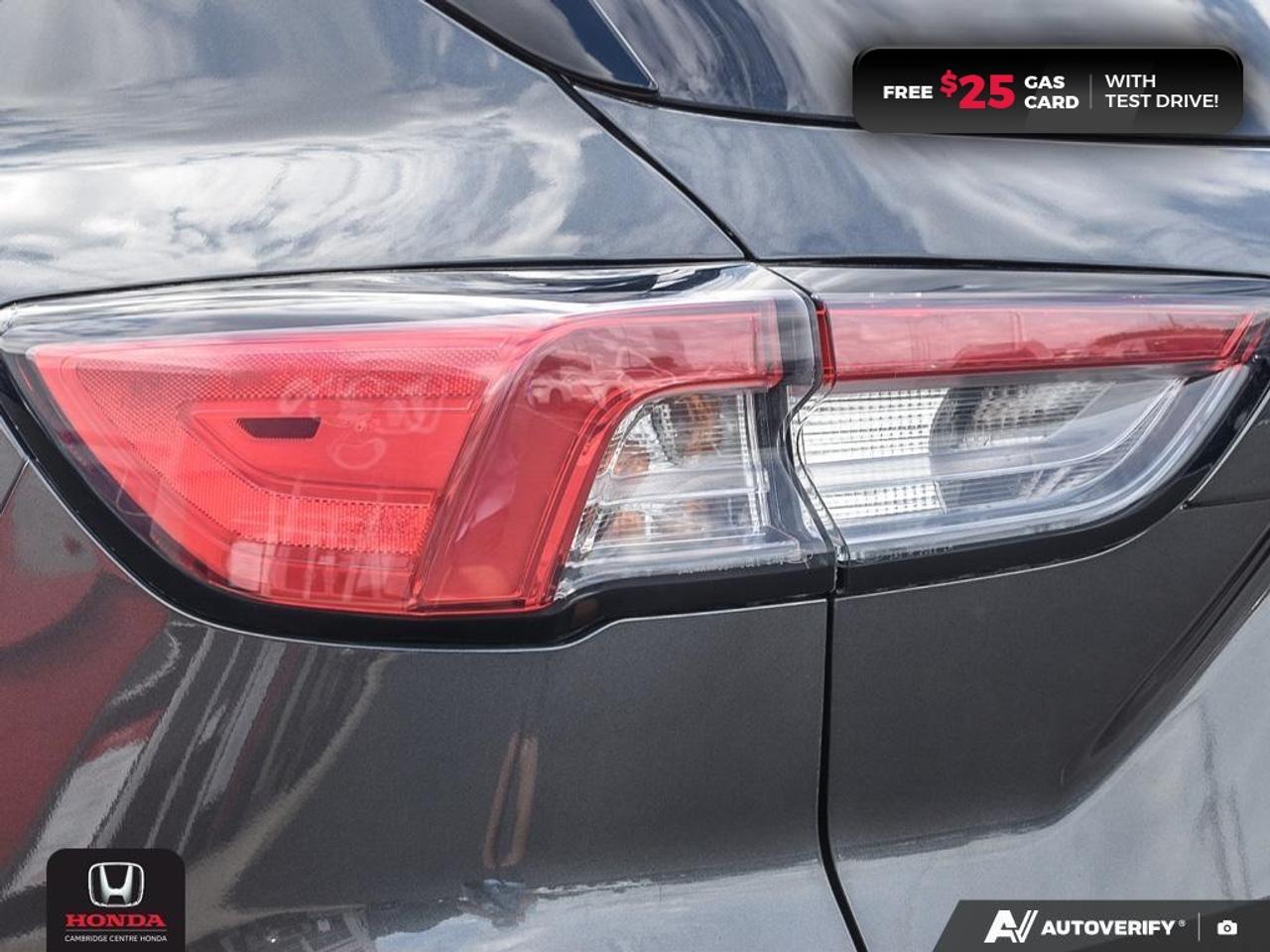 2020 Ford Escape SE Photo