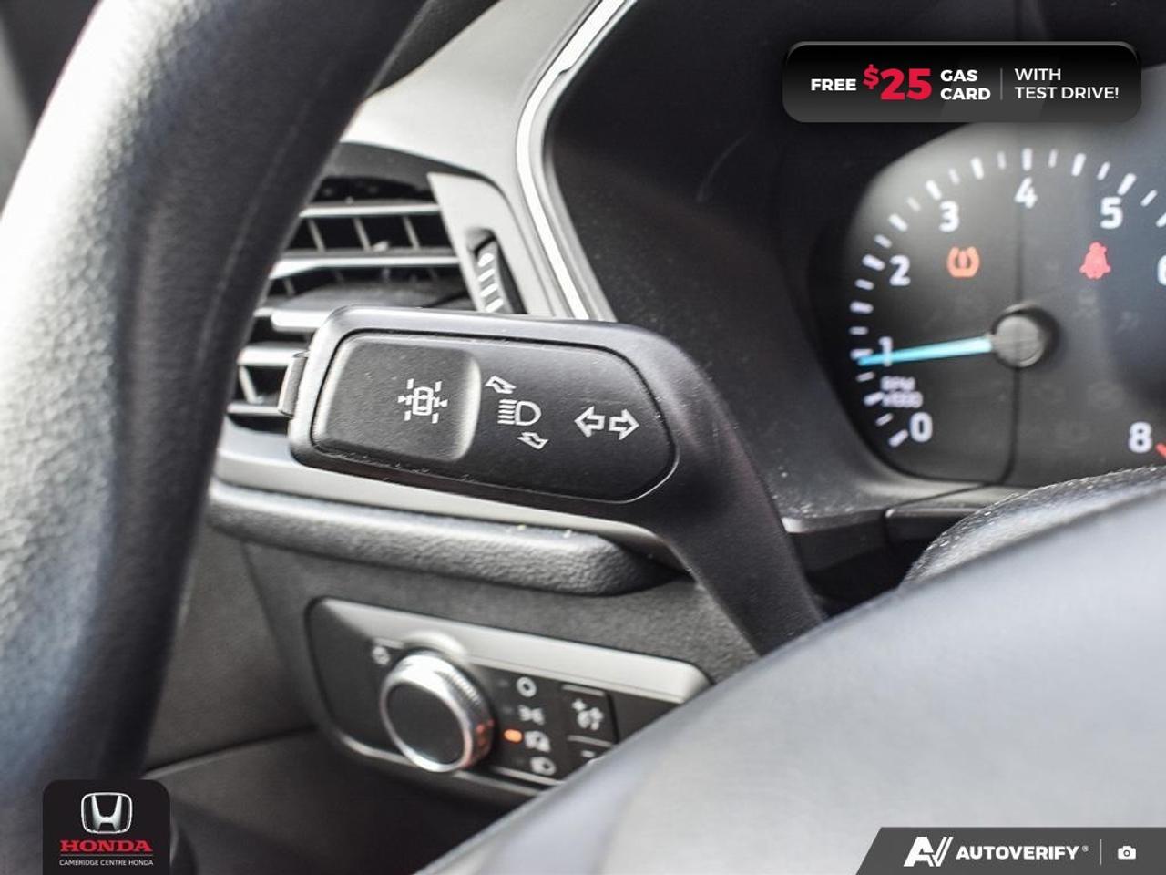 2020 Ford Escape SE Photo