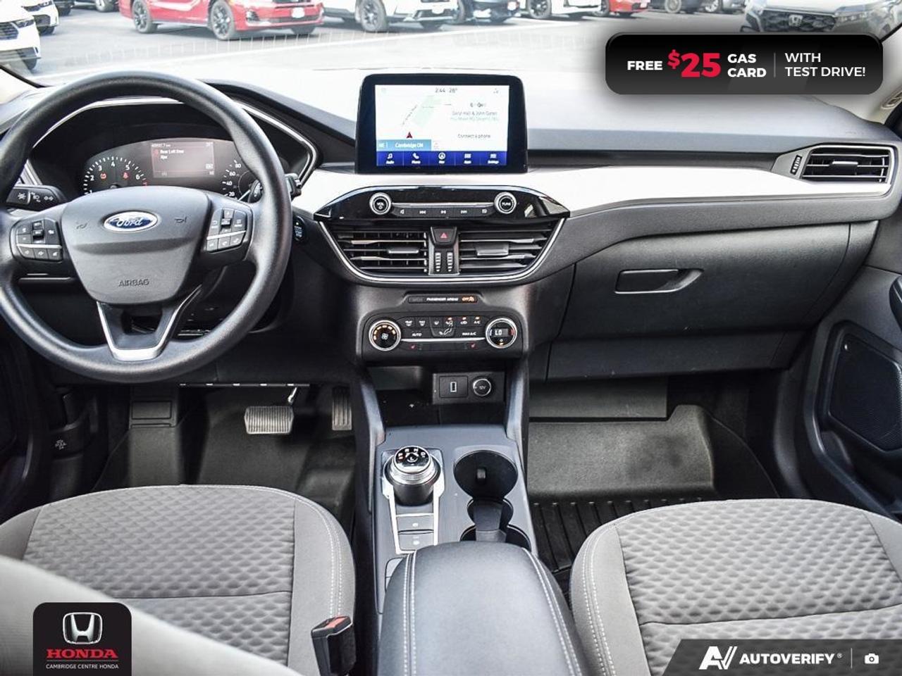 2020 Ford Escape SE Photo