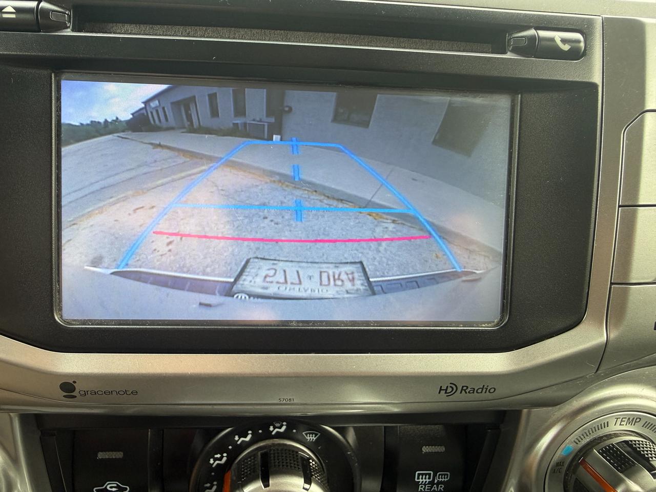 2014 Toyota 4Runner 7PASS/NAV/NO ACCIDENTS/SERVICE RECORDS/CERTIFIED! Photo