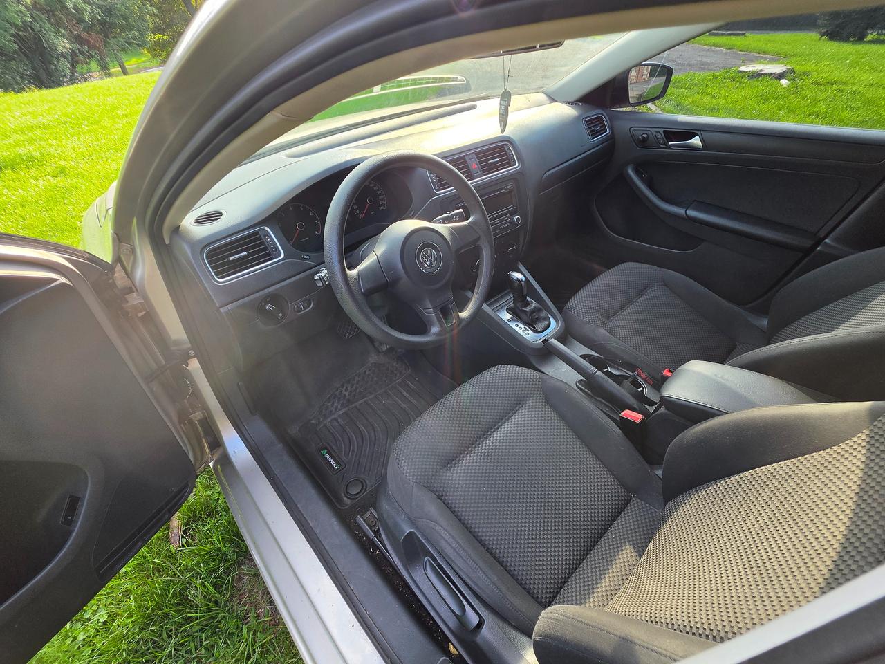 2013 Volkswagen Jetta Trendline Photo