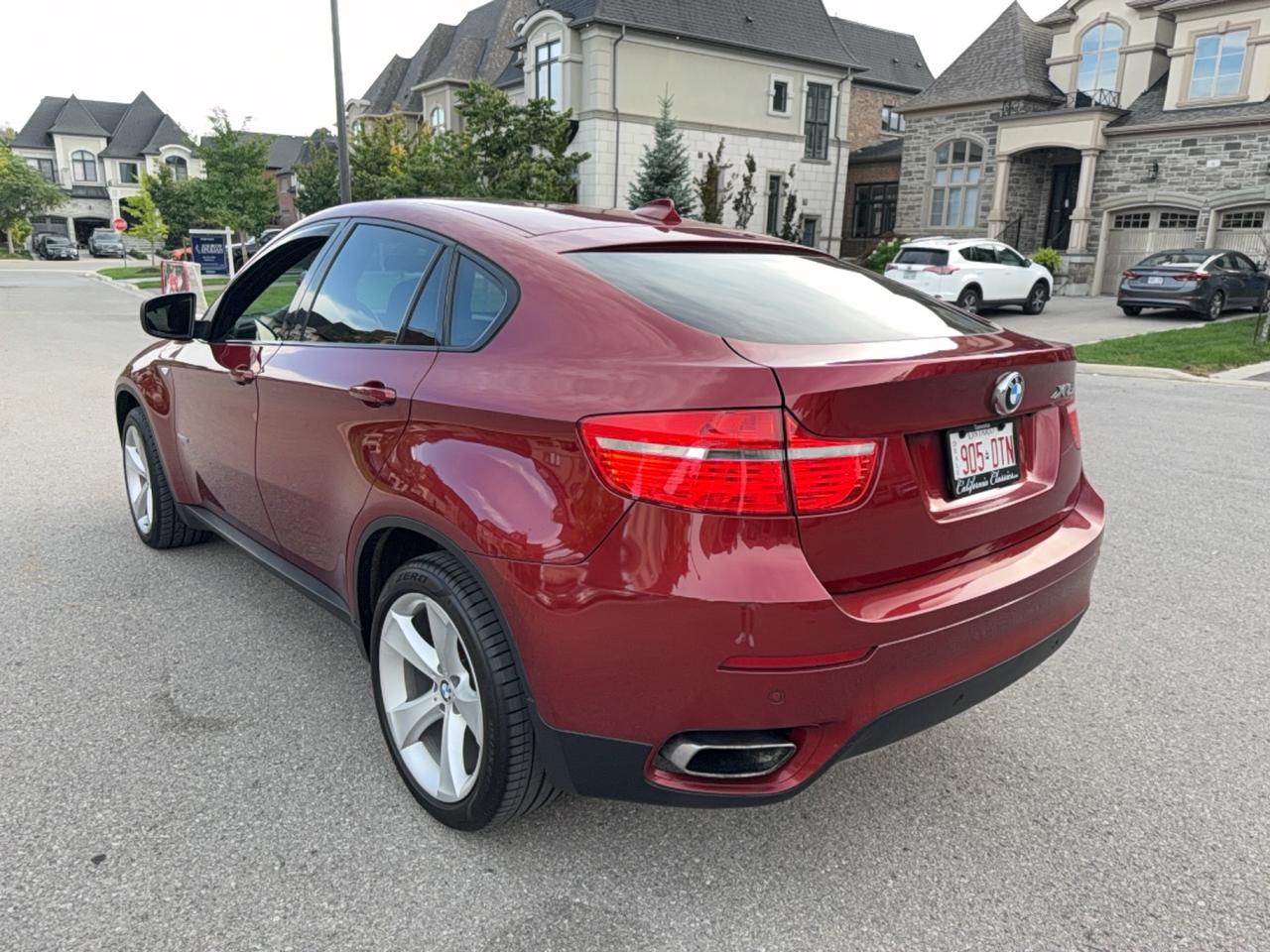 2009 BMW X6 50i Photo