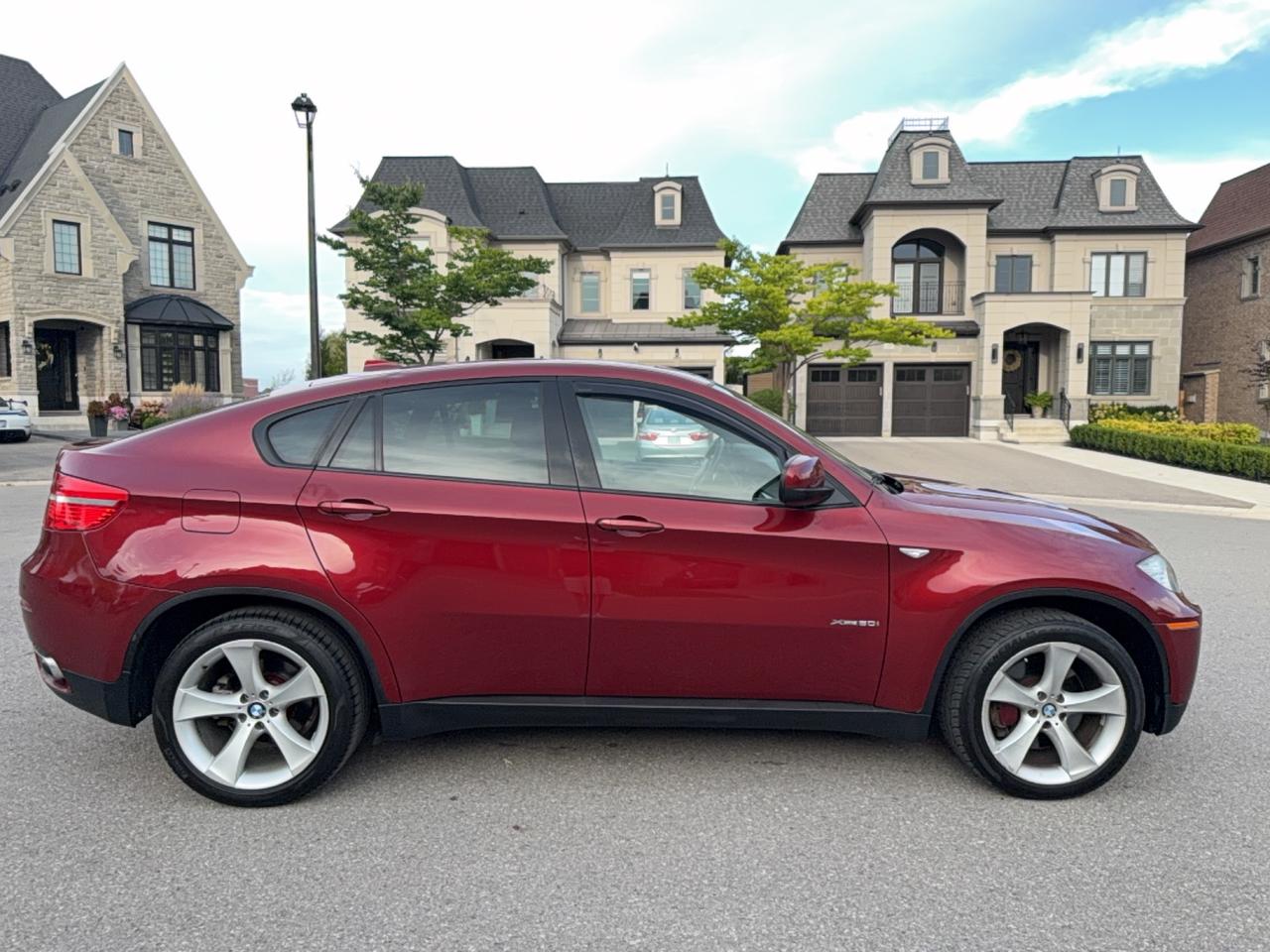 2009 BMW X6 50i Photo