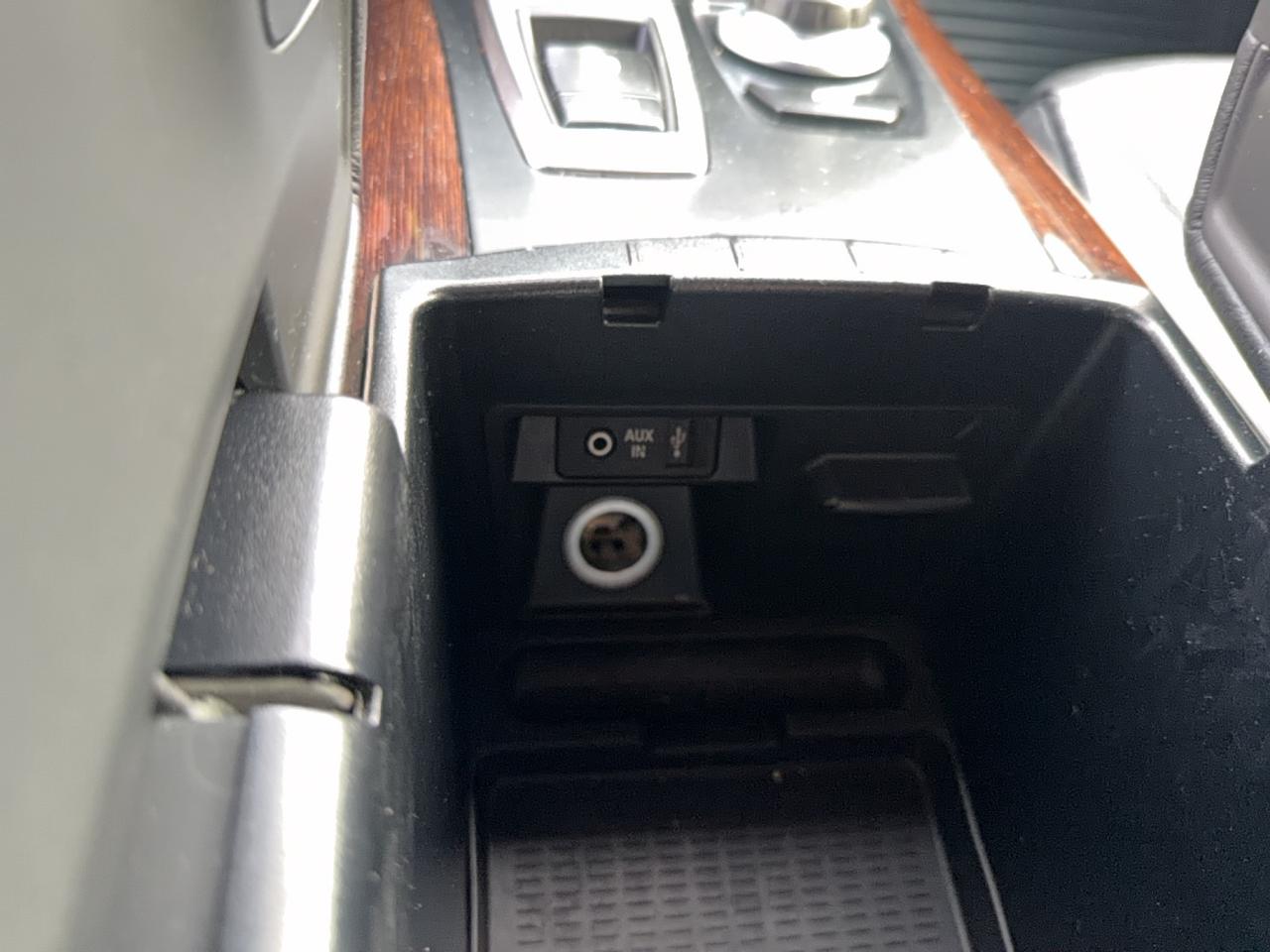 2009 BMW X6 50i Photo