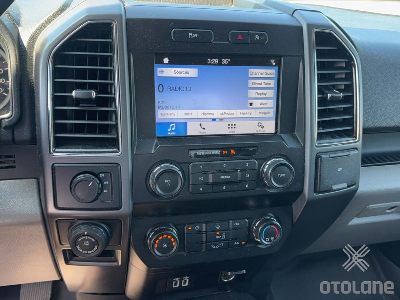 2019 Ford F-150 XLT SuperCrew 5.5-ft. Bed 4WD - Single Owner Photo