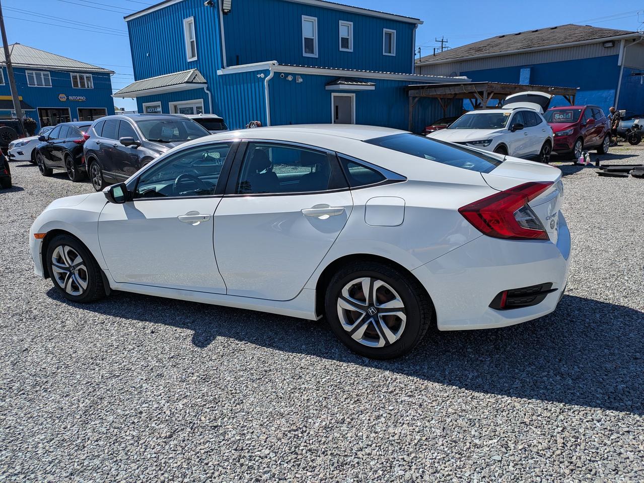 2018 Honda Civic LX CVT Photo2