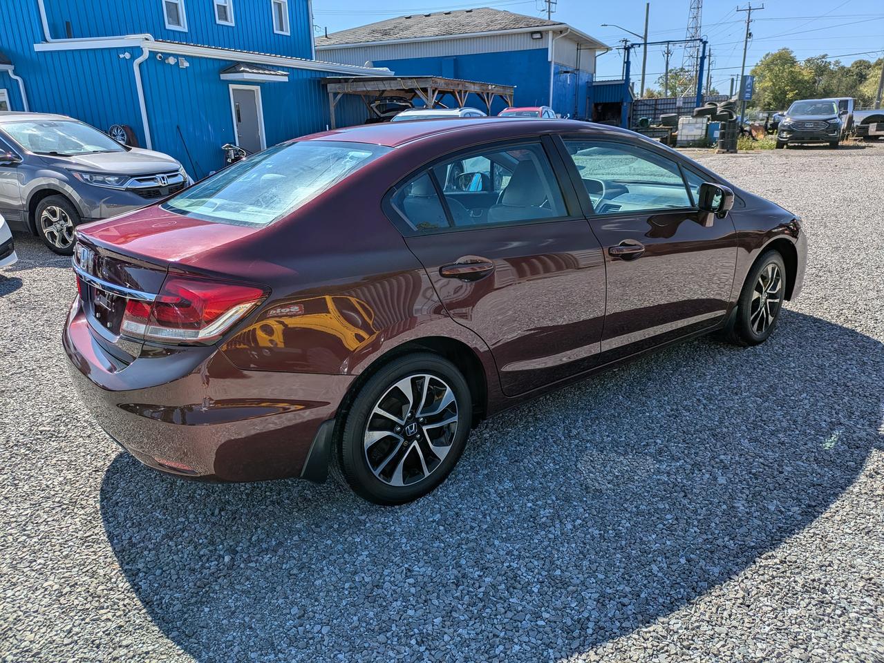 2015 Honda Civic 4DR AUTO Photo4