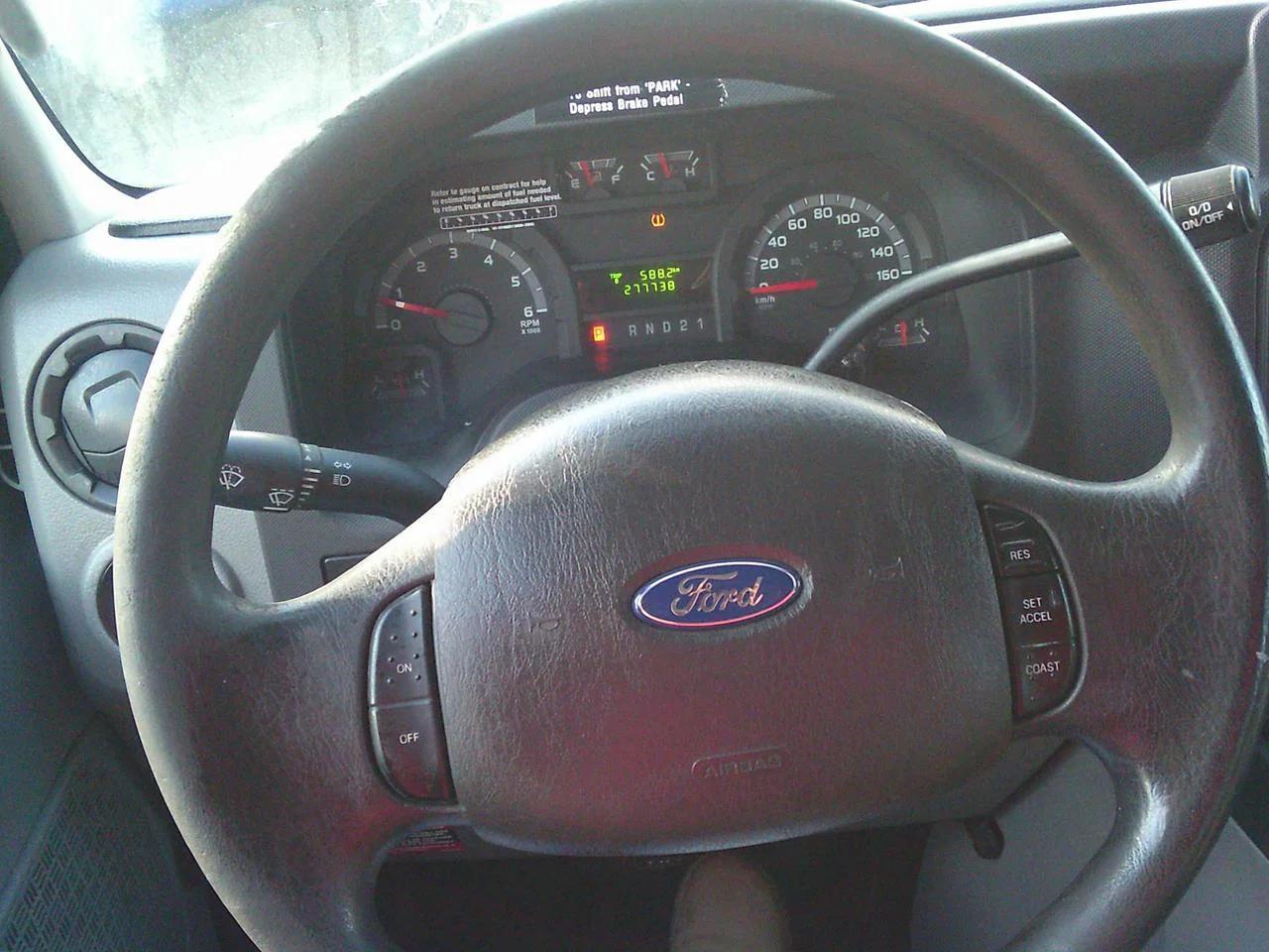 2012 Ford Econoline E-250 Commercial Photo