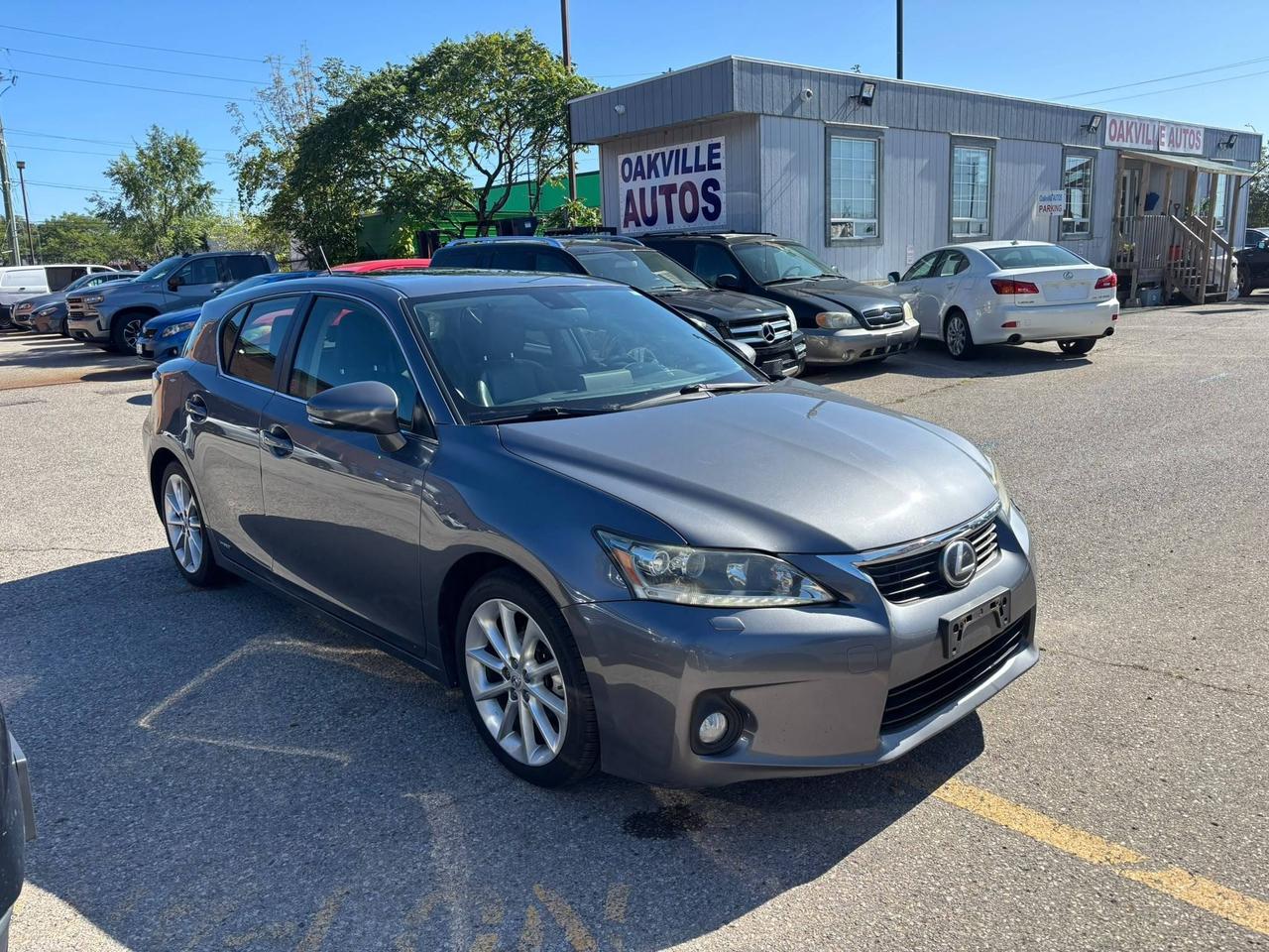 2013 Lexus CT 200h FWD 4dr Hybrid Photo
