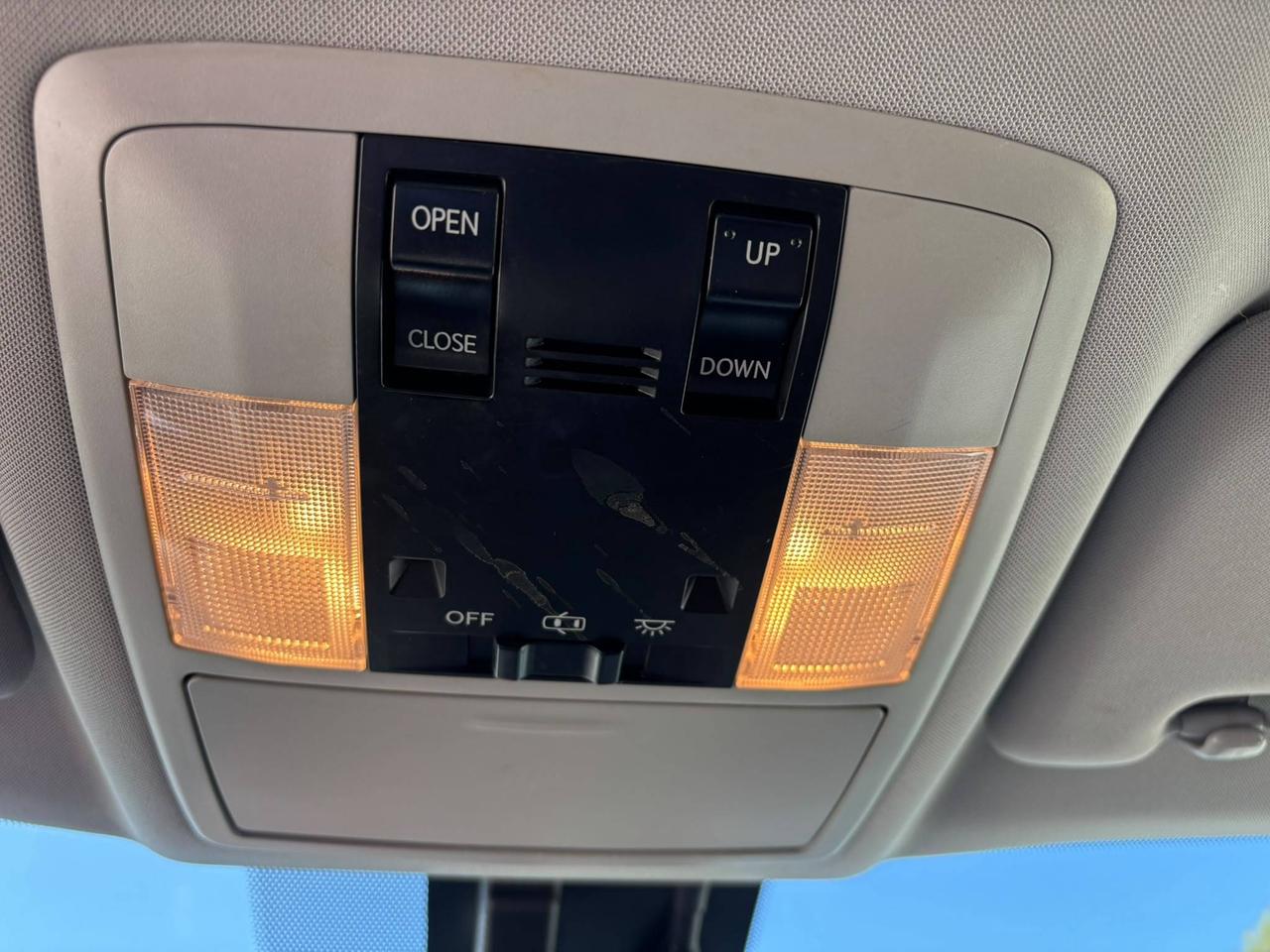 2013 Lexus CT 200h FWD 4dr Hybrid Photo