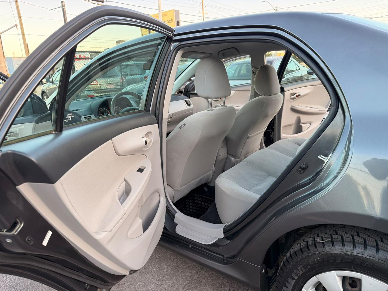 2012 Toyota Corolla CE Photo