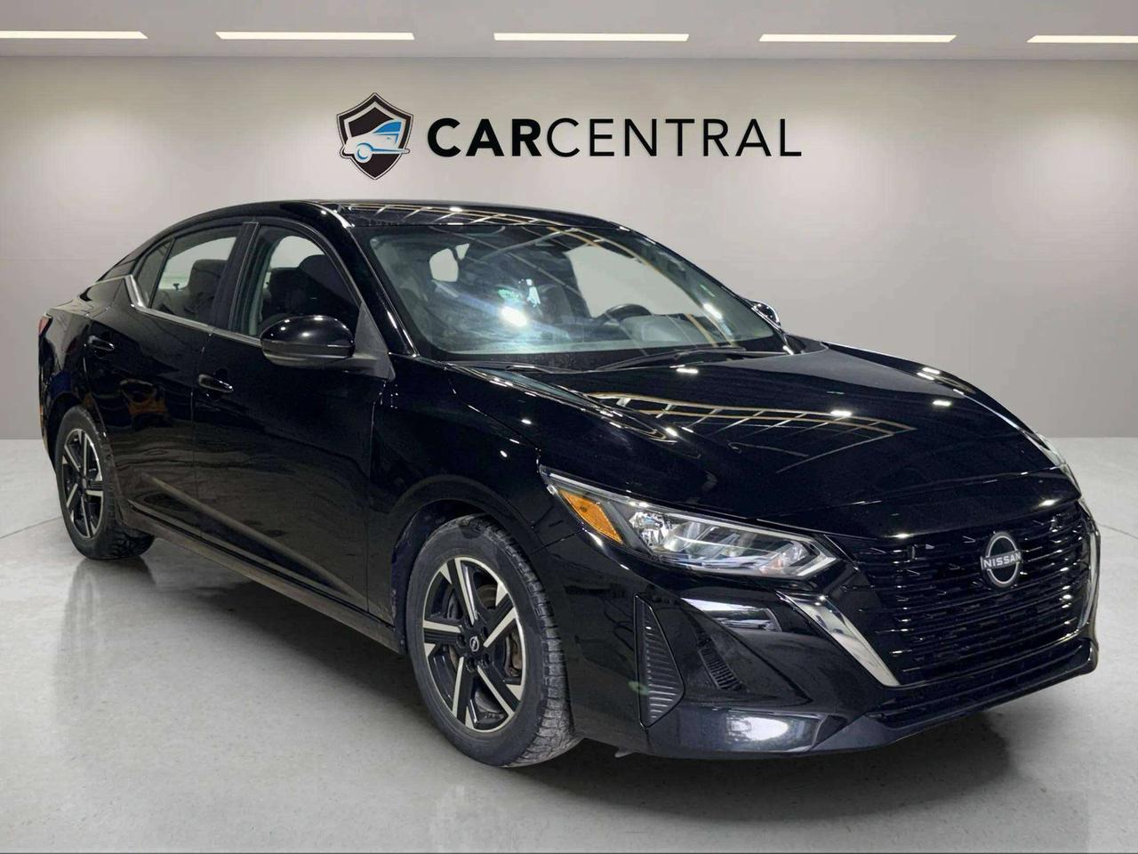 2024 Nissan Sentra SV| CLEAN CARFAX| STARTER| BLIND SPOT| HTD SEATS Photo