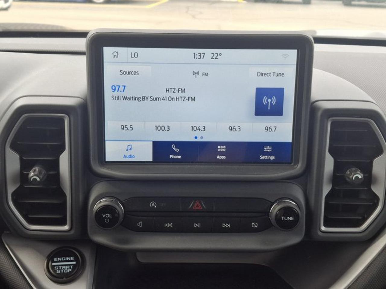 2024 Ford Bronco Sport Big Bend 4WD | Heated Seats | Remote Start | CarPlay + Android | Rear Camera | and More ! Photo