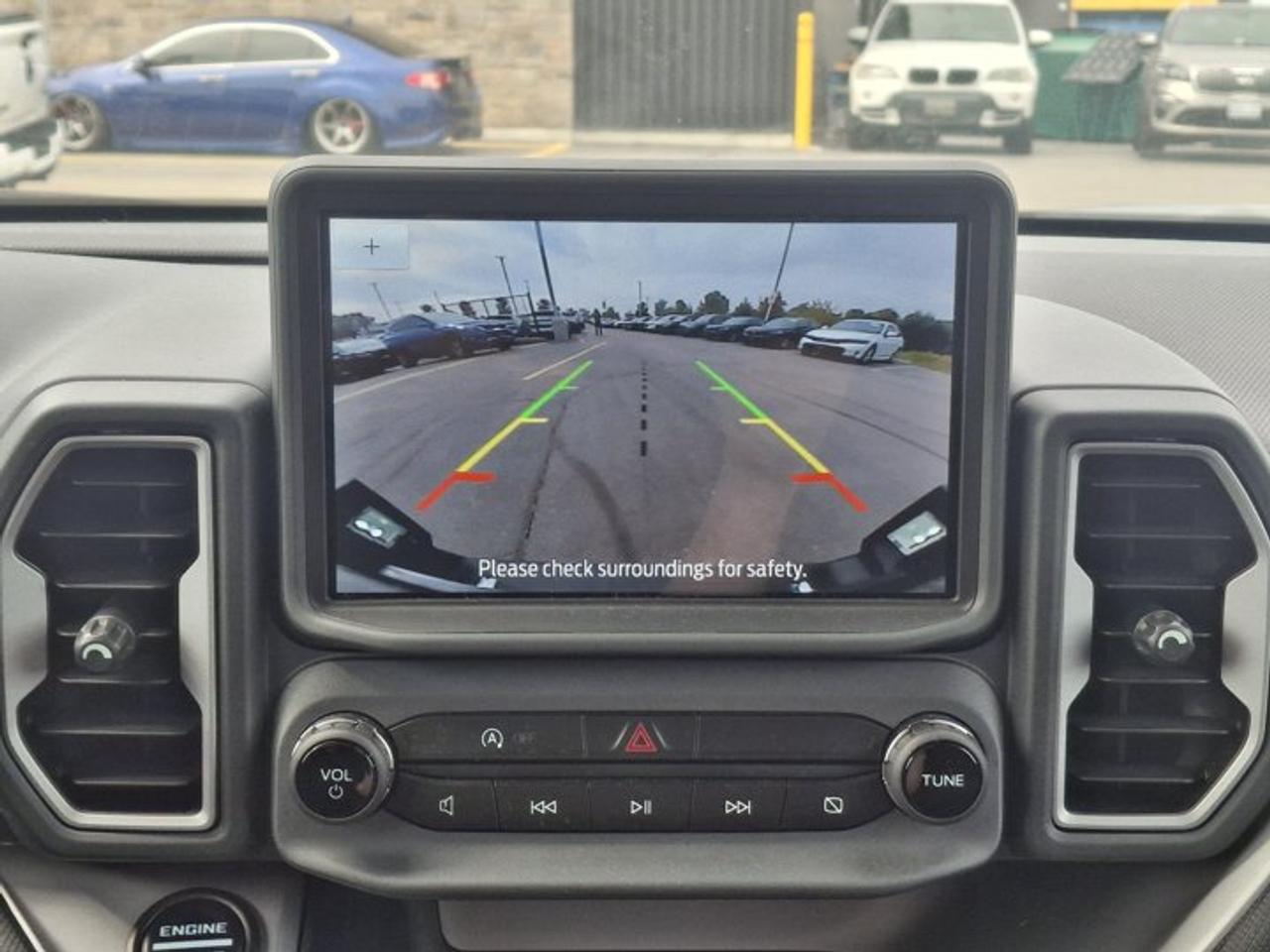 2024 Ford Bronco Sport Big Bend 4WD | Heated Seats | Remote Start | CarPlay + Android | Rear Camera | and More ! Photo