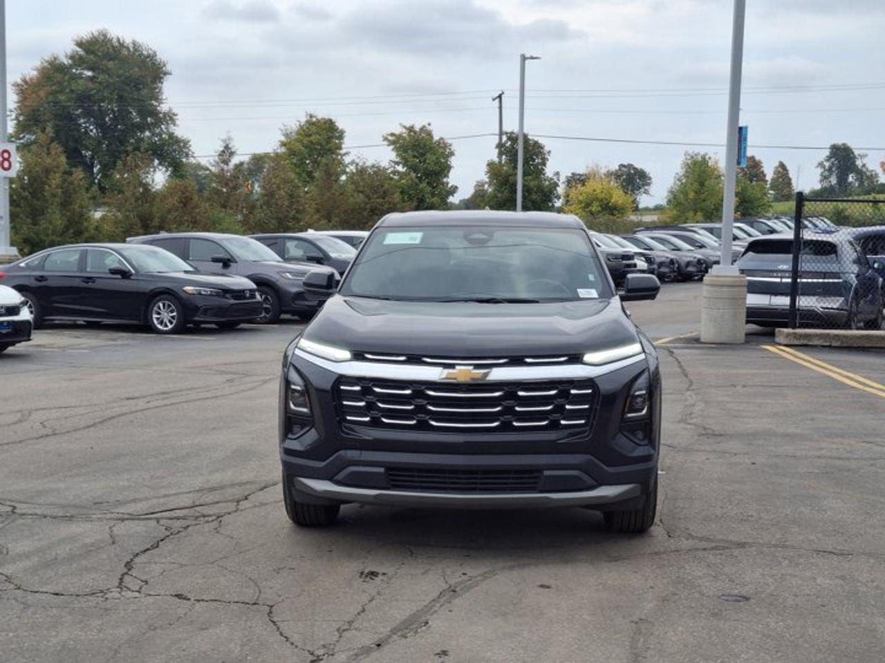 2025 Chevrolet Equinox AWD LT | Safety & Tech Pkg | 360 Camera | Heated Wheel + Seats | Remote Start and More! Photo