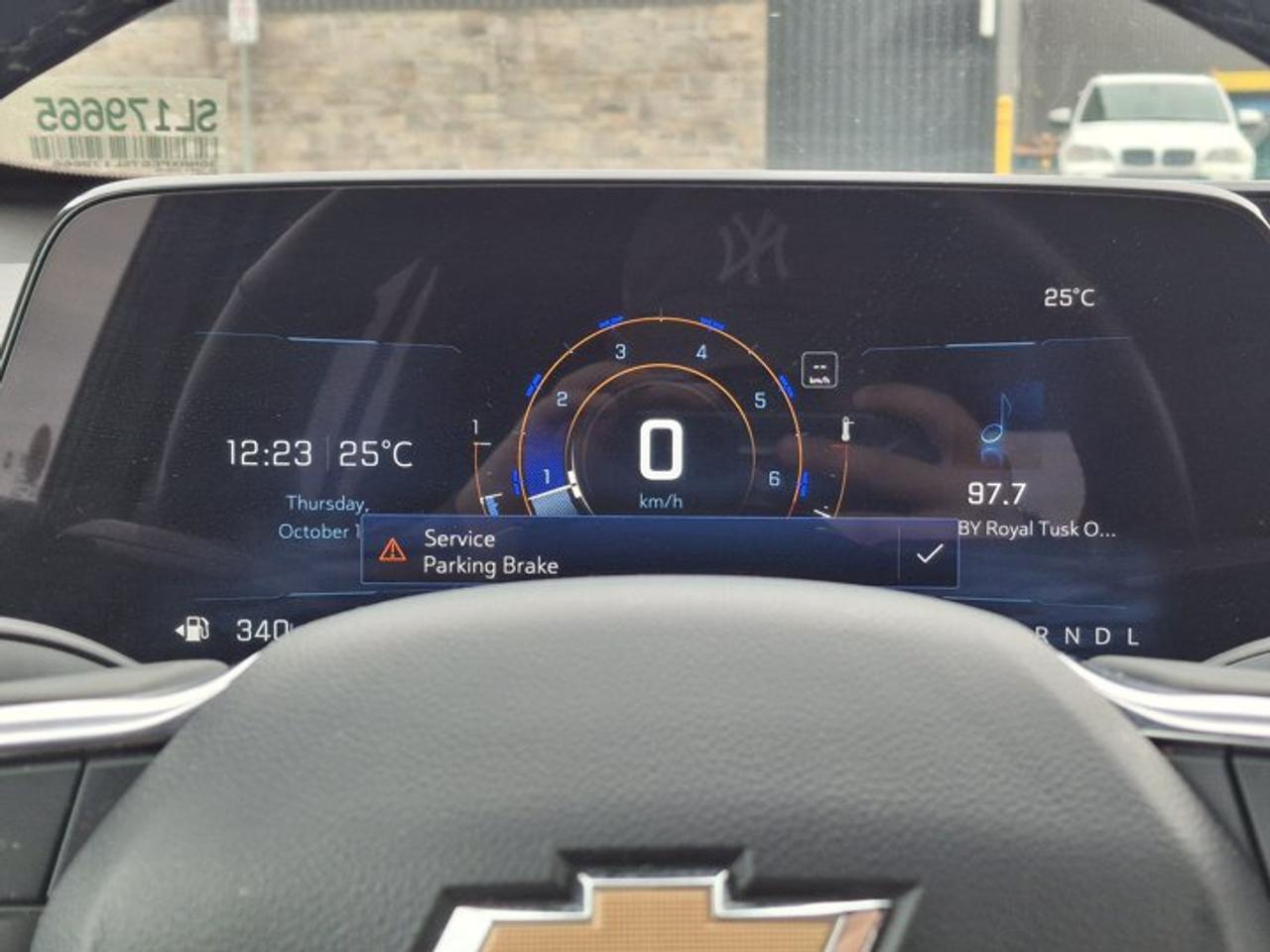 2025 Chevrolet Equinox AWD LT | Safety & Tech Pkg | 360 Camera | Heated Wheel + Seats | Remote Start and More! Photo