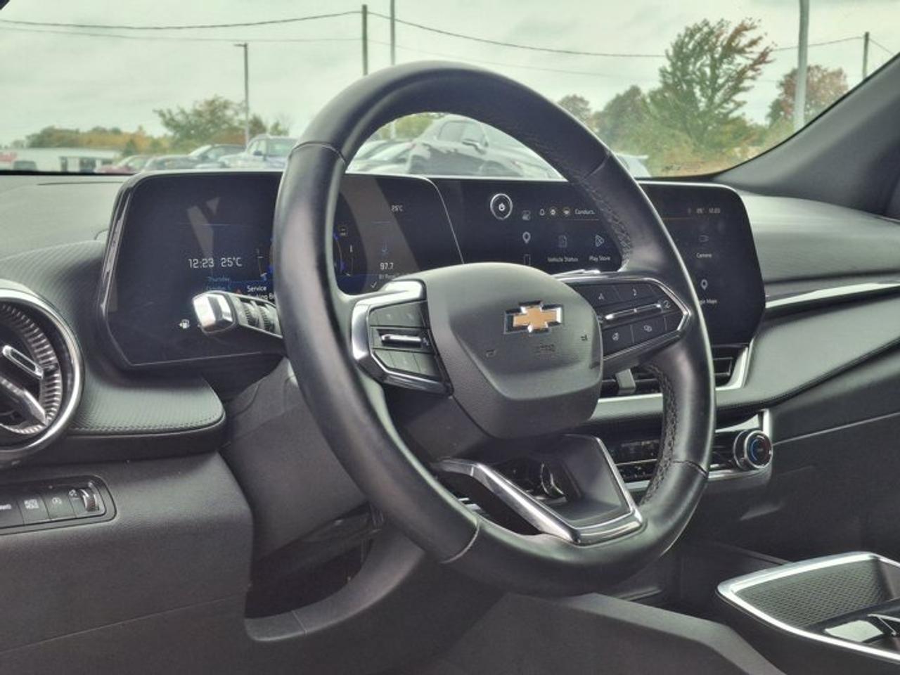2025 Chevrolet Equinox AWD LT | Safety & Tech Pkg | 360 Camera | Heated Wheel + Seats | Remote Start and More! Photo
