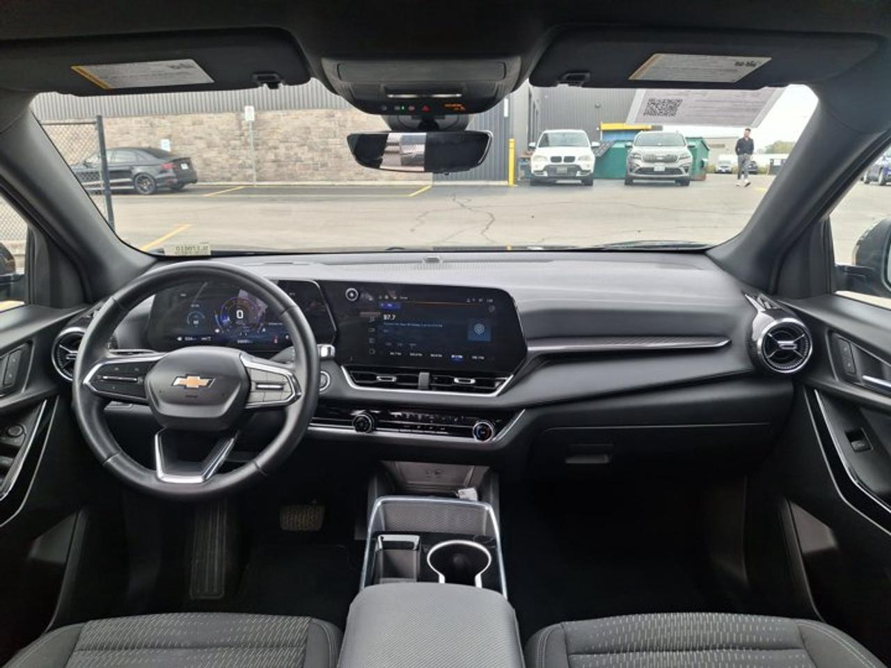 2025 Chevrolet Equinox AWD LT | Safety & Tech Pkg | 360 Camera | Heated Wheel + Seats | Remote Start and More! Photo