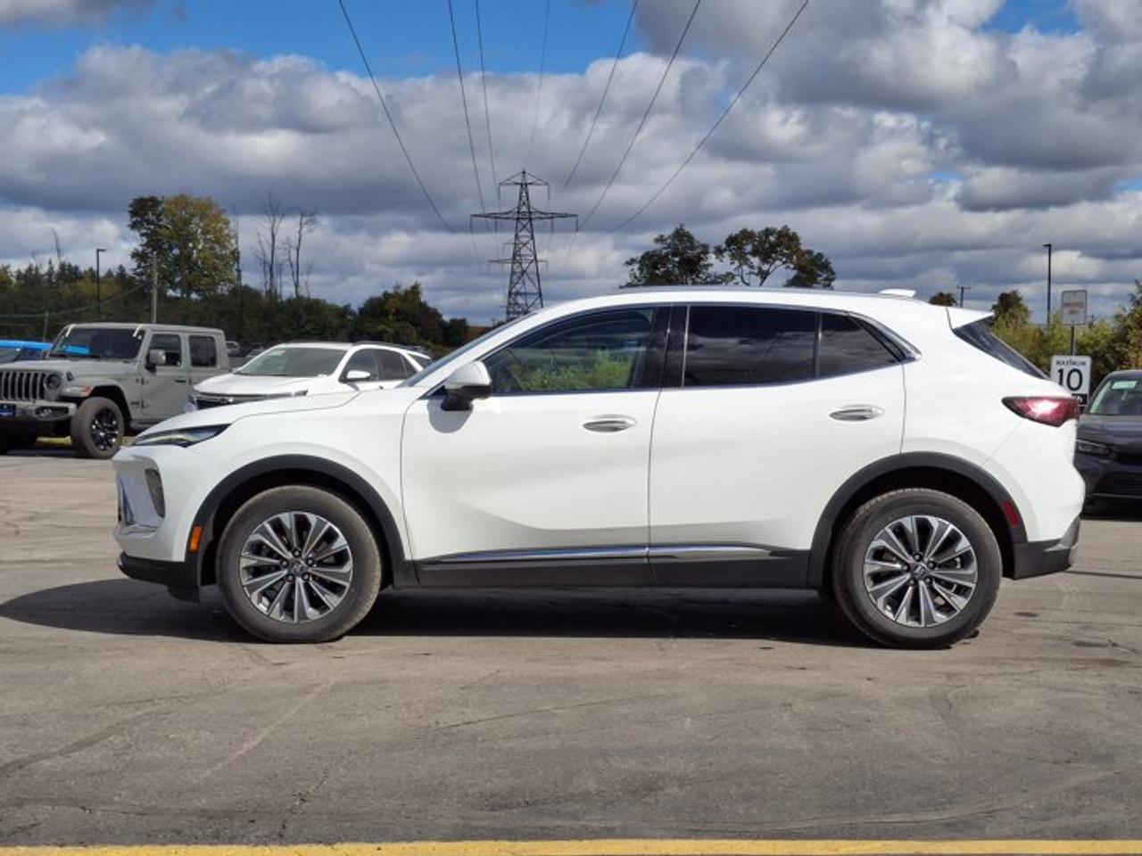 2024 Buick Envision Preferred AWD | HUD | Heated Wheel + Seats | 360 Camera | Adaptive Cruise | Remote Start | and More! Photo