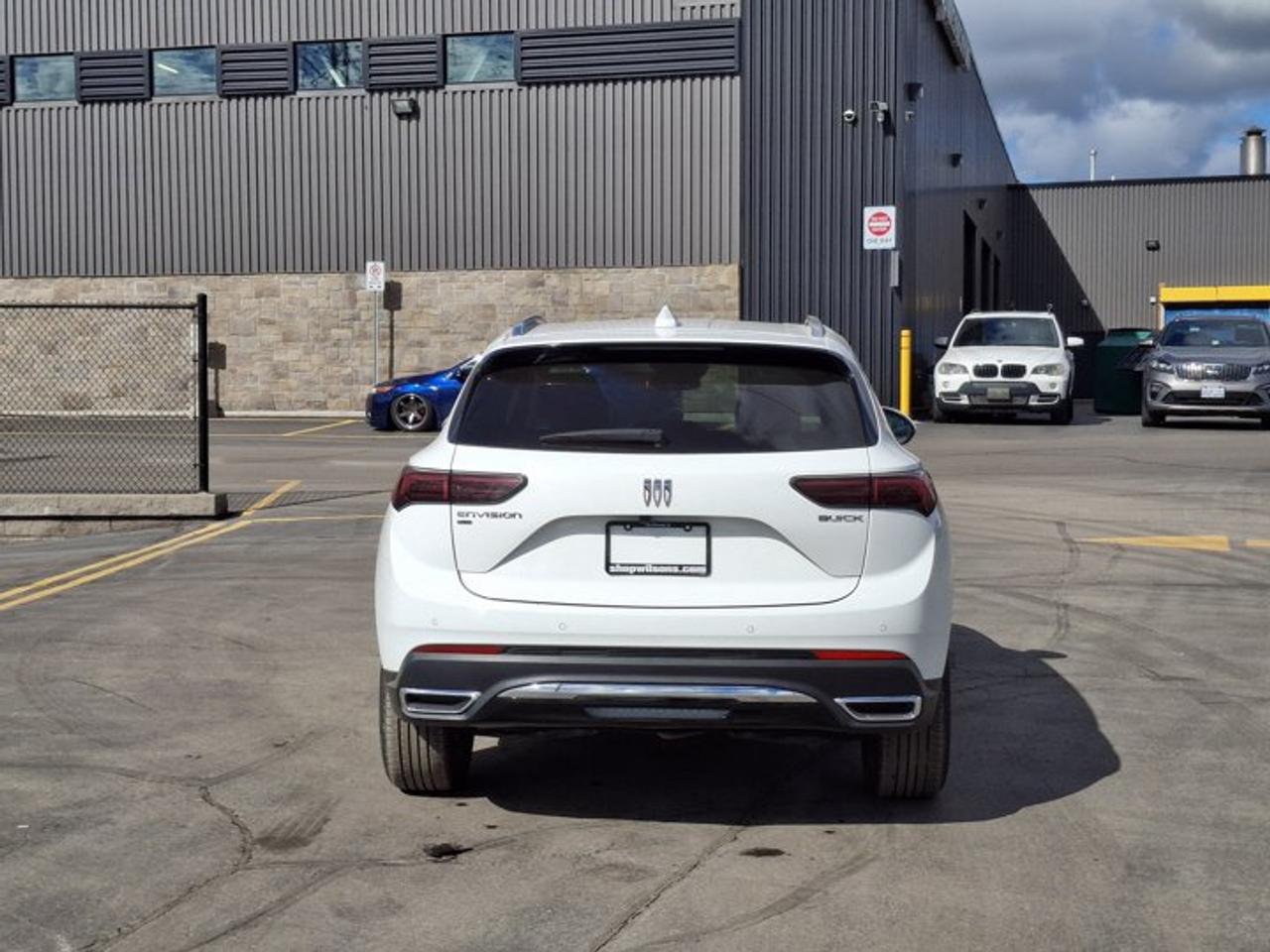 2024 Buick Envision Preferred AWD | HUD | Heated Wheel + Seats | 360 Camera | Adaptive Cruise | Remote Start | and More! Photo3