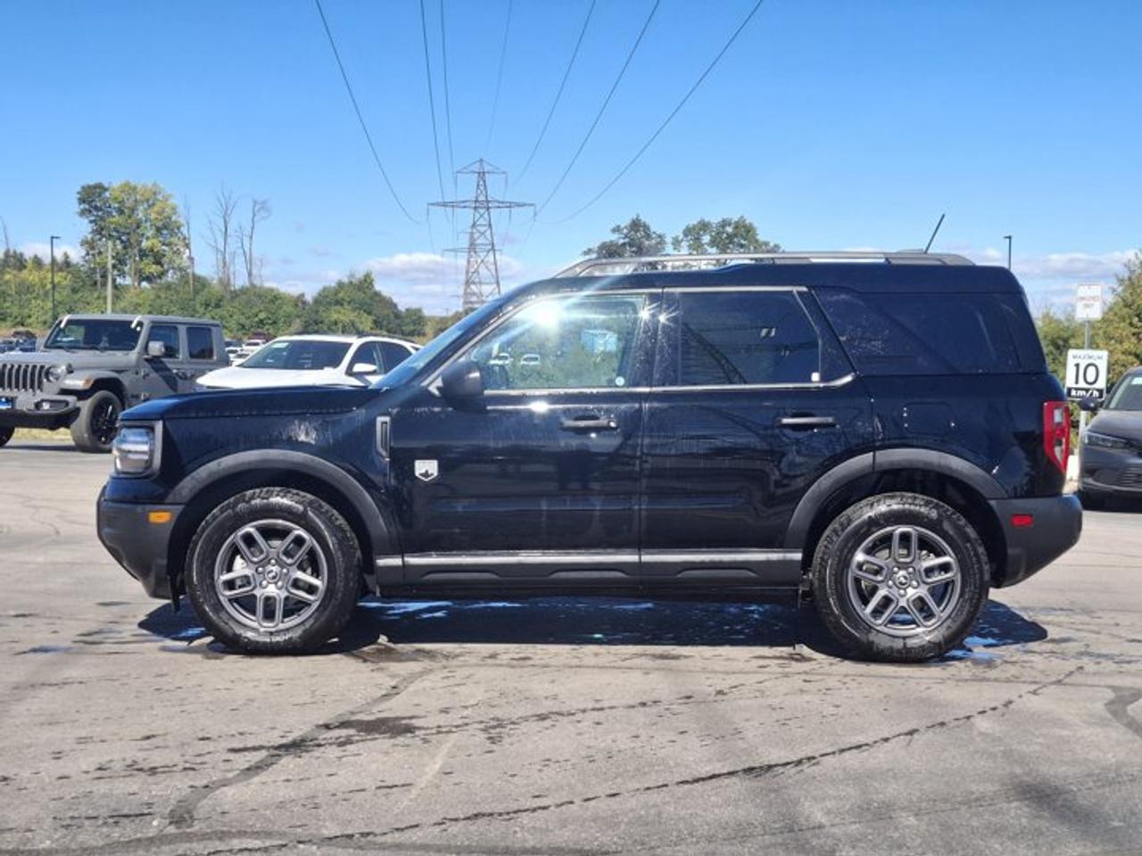 2025 Ford Bronco Sport Big Bend | Heated Seats | Remote Start | CarPlay | Blind Spot | Rear Cam | and More ! Photo1
