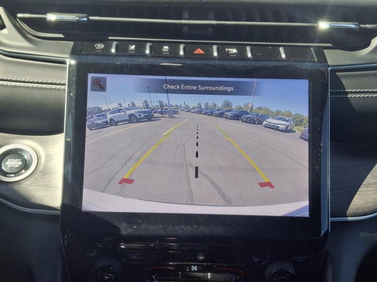2024 Jeep Grand Cherokee L Limited 4x4 | Leather | 7 Pass | Heated Seats + Steering | Power Liftgate | Remote Start | and More Photo