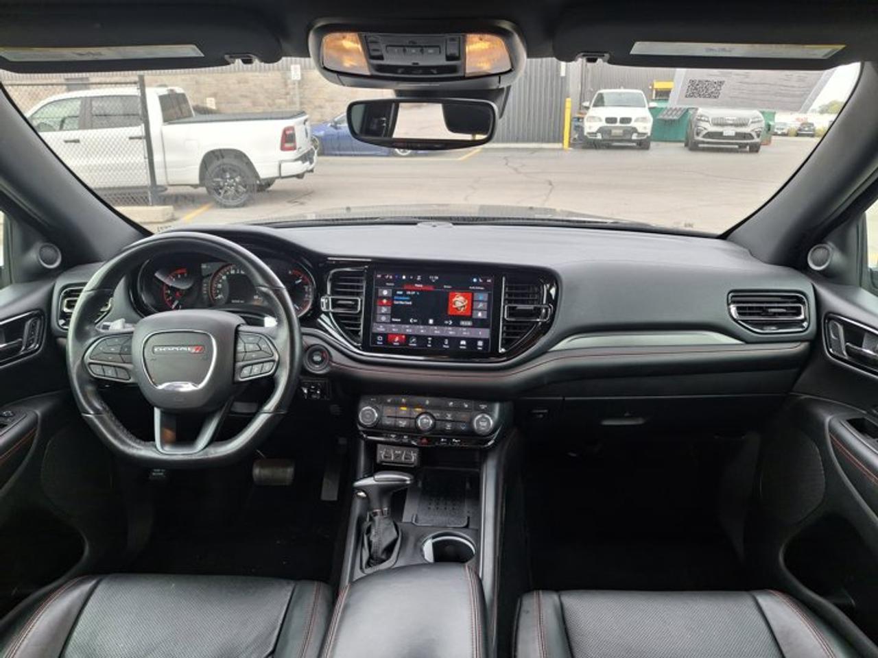 2025 Dodge Durango R/T | Leather | Sunroof | Nav | Cooled + Heated Seats | Heated Wheel | Remote Start | and More ! Photo