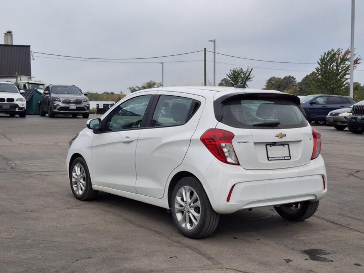 2022 Chevrolet Spark 1LT Hatchback | CarPlay + Android | Rear Camera | and More ! Photo2