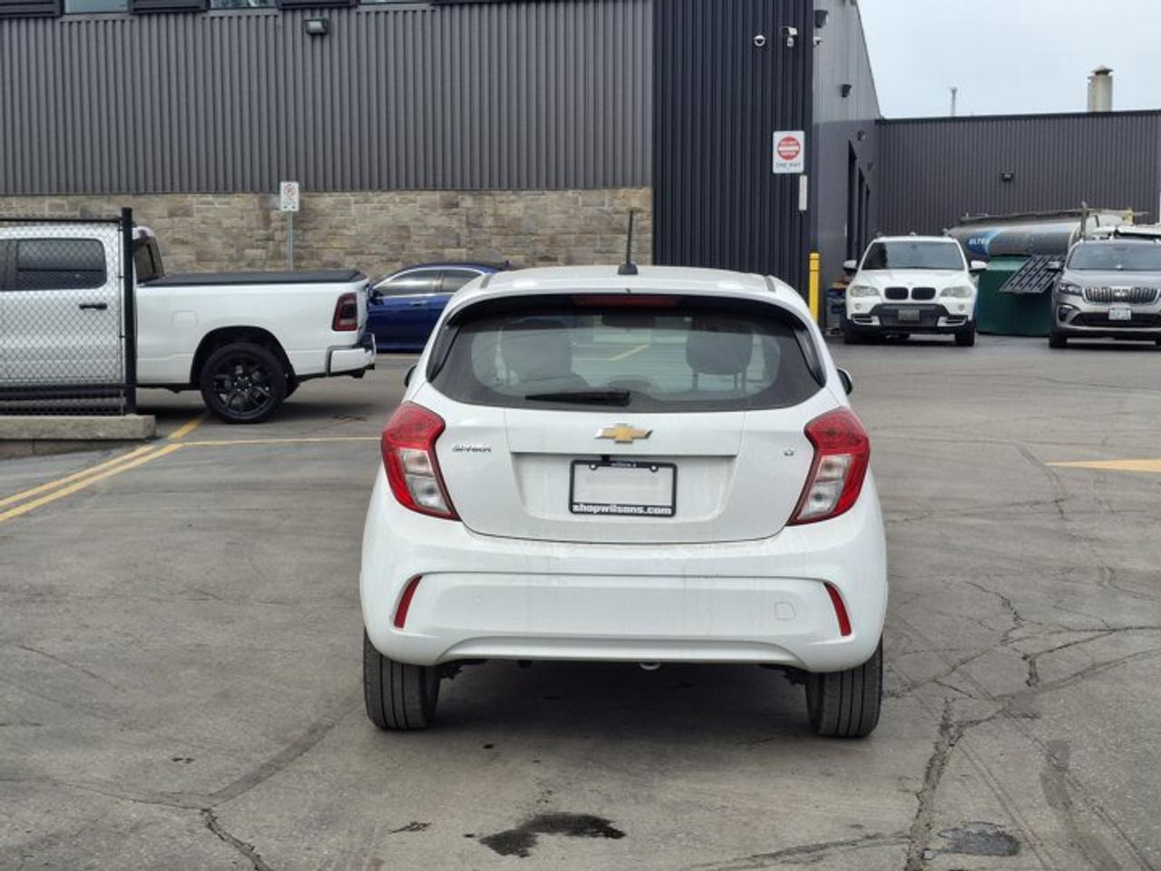 2022 Chevrolet Spark 1LT Hatchback | CarPlay + Android | Rear Camera | and More ! Photo3