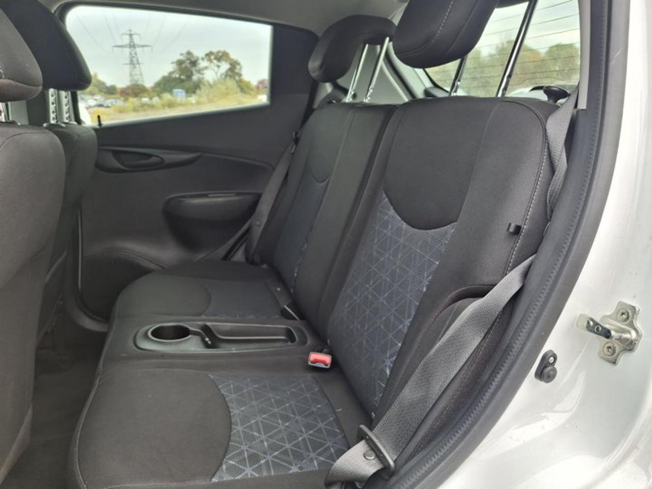 2022 Chevrolet Spark 1LT Hatchback | CarPlay + Android | Rear Camera | and More ! Photo