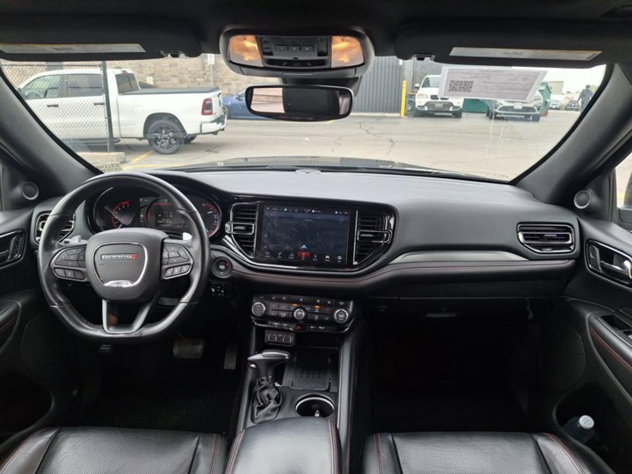 2025 Dodge Durango R/T | Leather | Sunroof | Nav | Cooled + Heated Seats | Heated Wheel | Remote Start | and More ! Photo