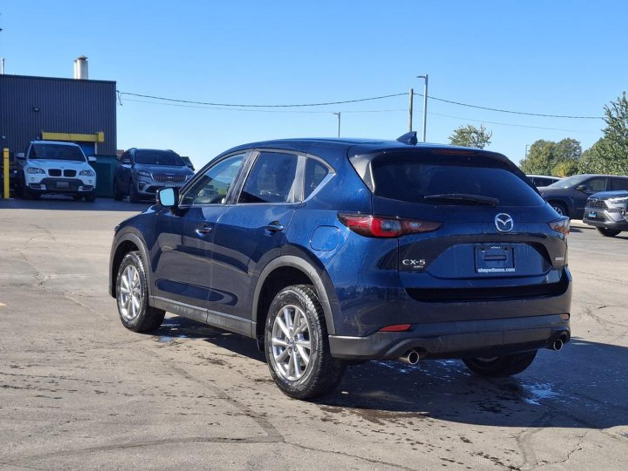 2025 Mazda CX-5 GS AWD | Leatherette | Power Seat | Heated Wheel + Seats | Adaptive Cruise | CarPlay and More ! Photo
