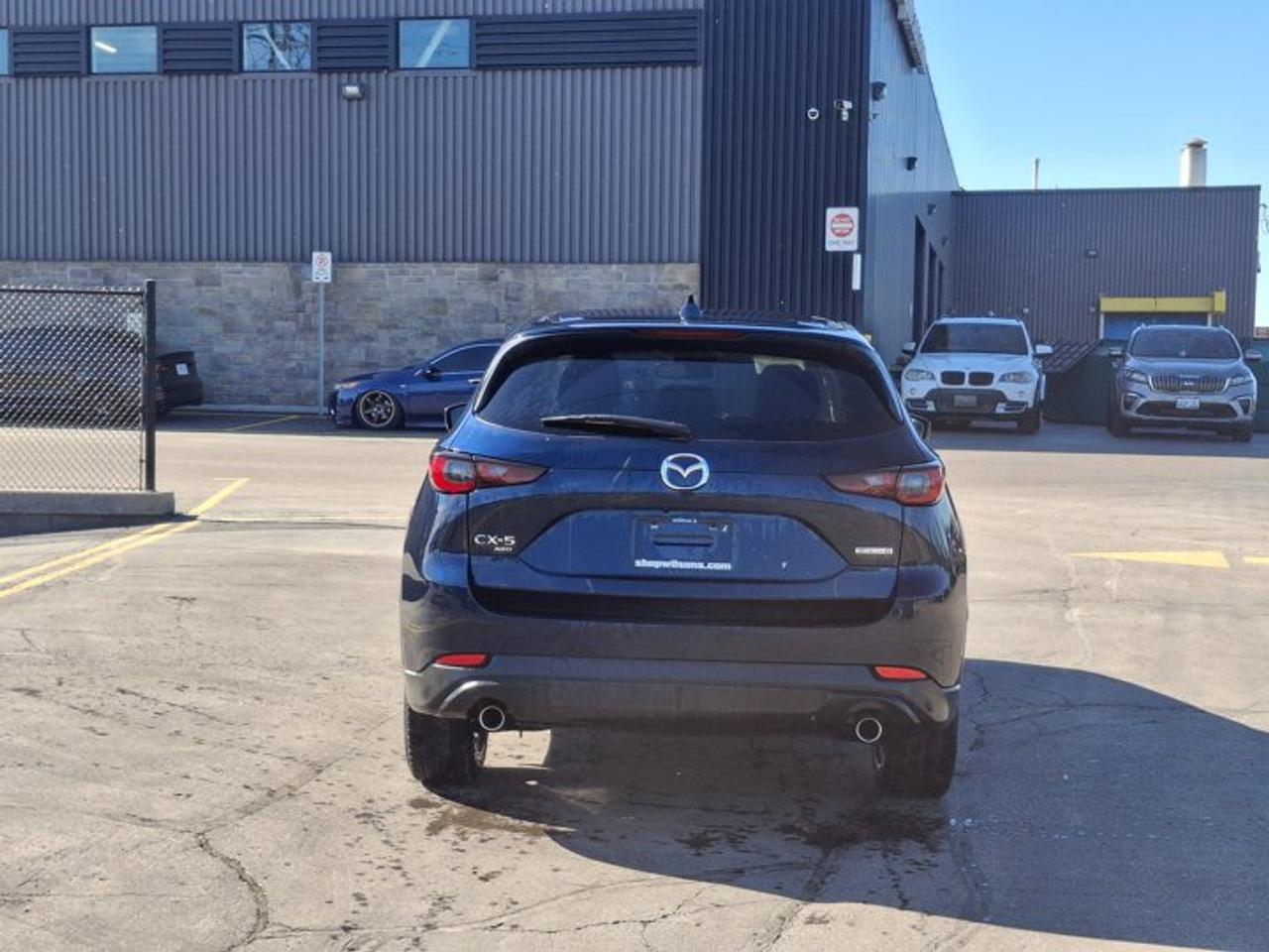 2025 Mazda CX-5 GS AWD | Leatherette | Power Seat | Heated Wheel + Seats | Adaptive Cruise | CarPlay and More ! Photo