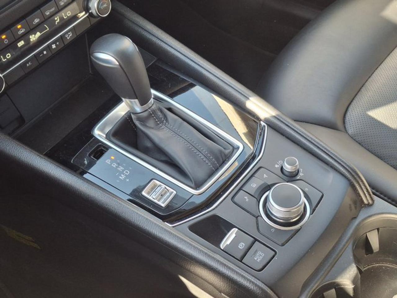 2025 Mazda CX-5 GS AWD | Leatherette | Power Seat | Heated Wheel + Seats | Adaptive Cruise | CarPlay and More ! Photo