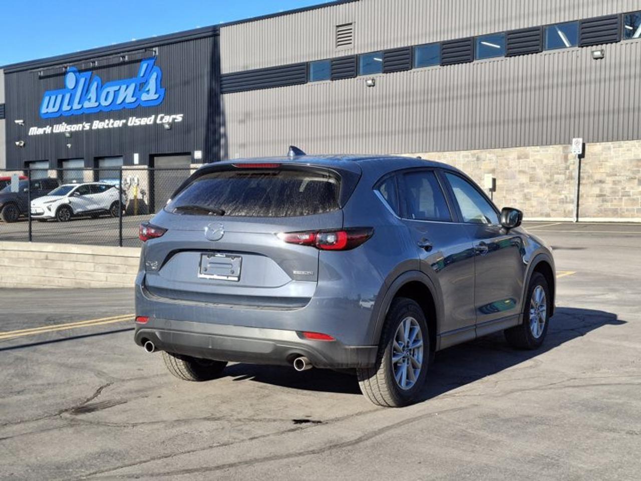 2025 Mazda CX-5 GS AWD | Leatherette | Power Seat | Heated Wheel + Seats | Adaptive Cruise | CarPlay and More ! Photo