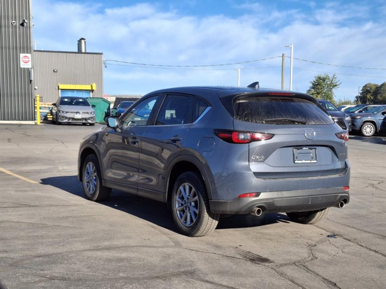 2025 Mazda CX-5 GS AWD | Leatherette | Power Seat | Heated Wheel + Seats | Adaptive Cruise | CarPlay and More ! Photo