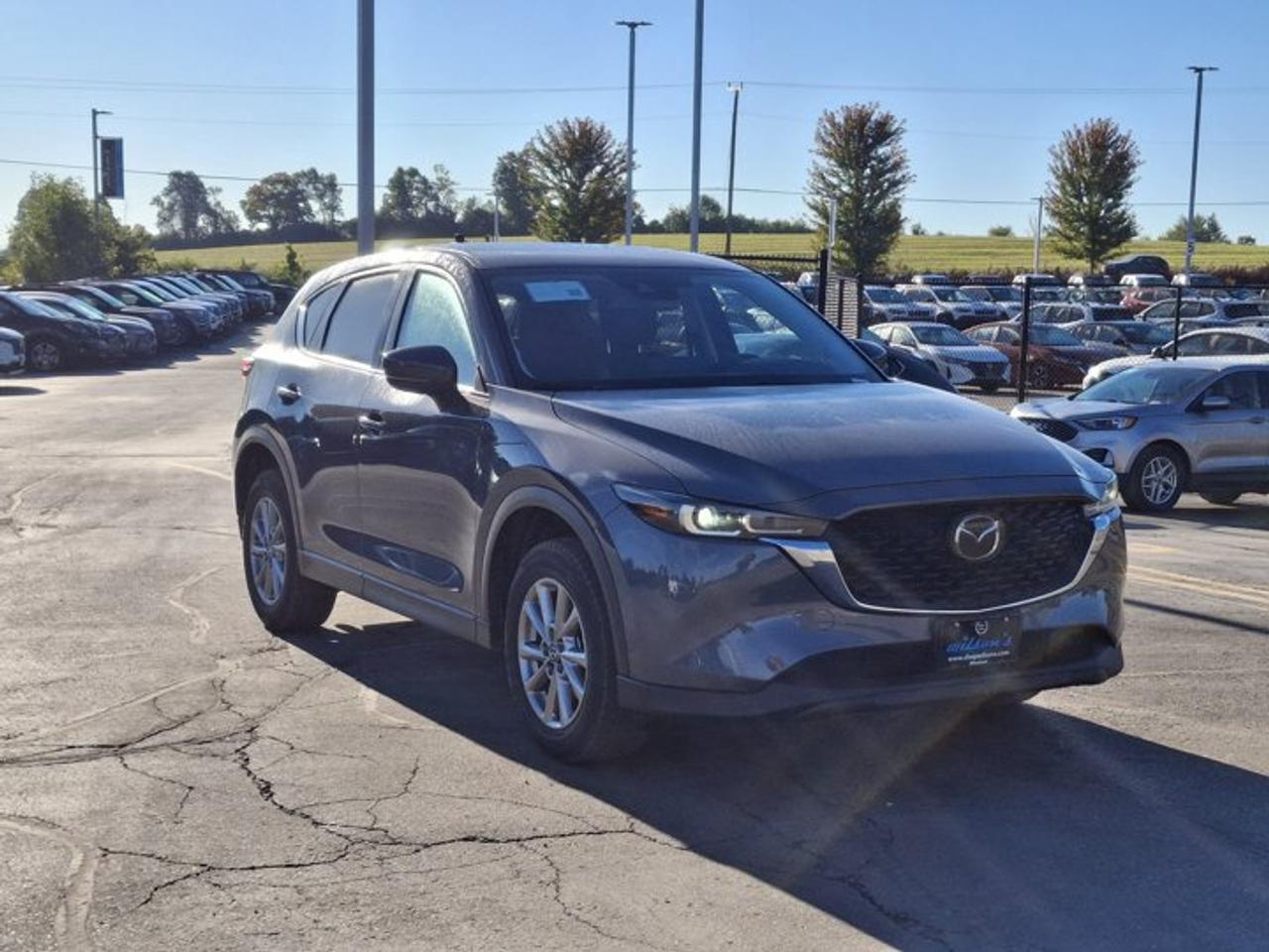 2025 Mazda CX-5 GS AWD | Leatherette | Power Seat | Heated Wheel + Seats | Adaptive Cruise | CarPlay and More ! Photo