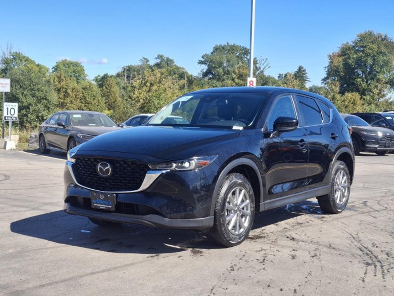 2025 Mazda CX-5 GS AWD | Leatherette | Power Seat | Heated Wheel + Seats | Adaptive Cruise | CarPlay and More ! Photo0