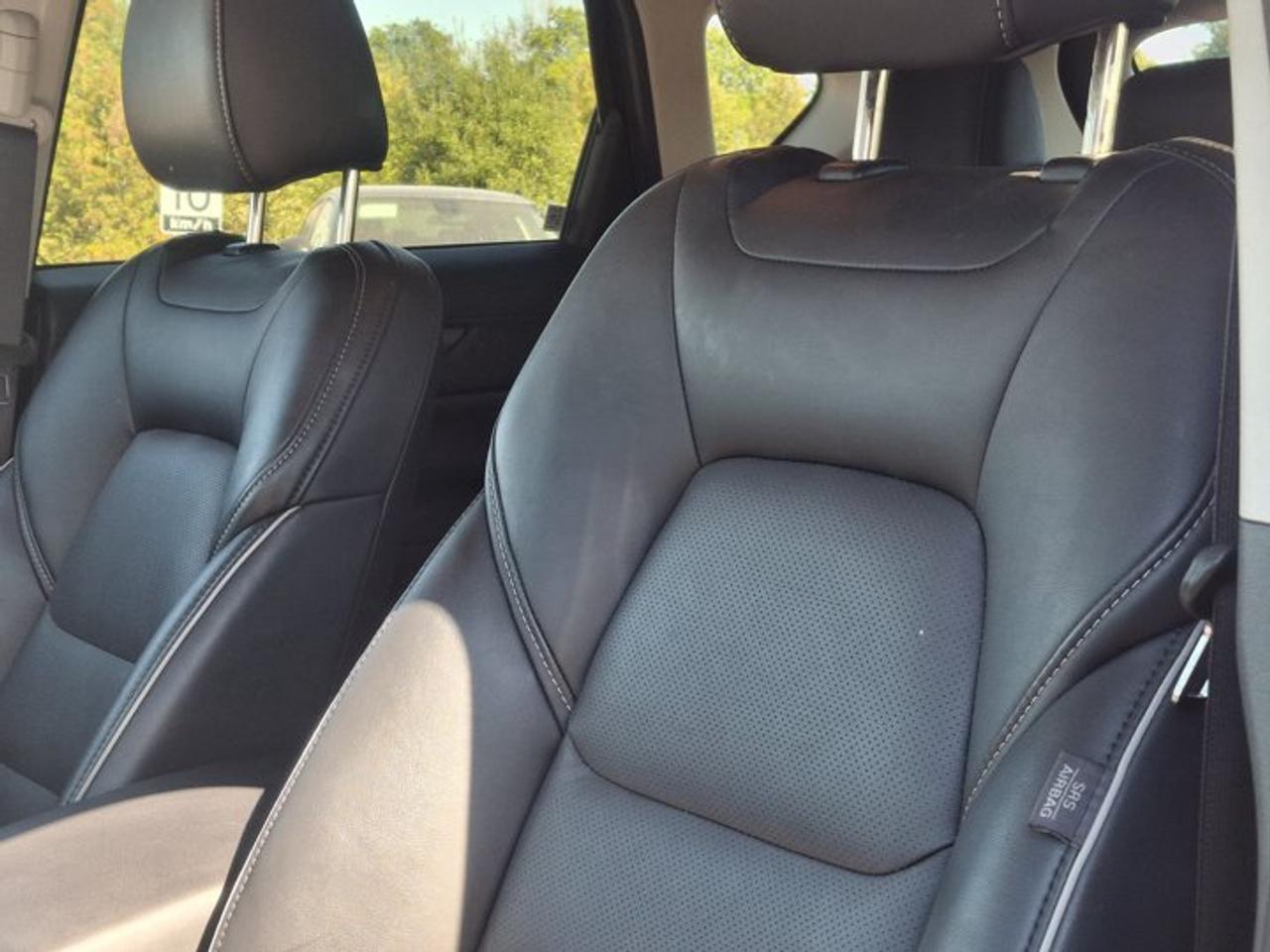 2025 Mazda CX-5 GS AWD | Leatherette | Power Seat | Heated Wheel + Seats | Adaptive Cruise | CarPlay and More ! Photo